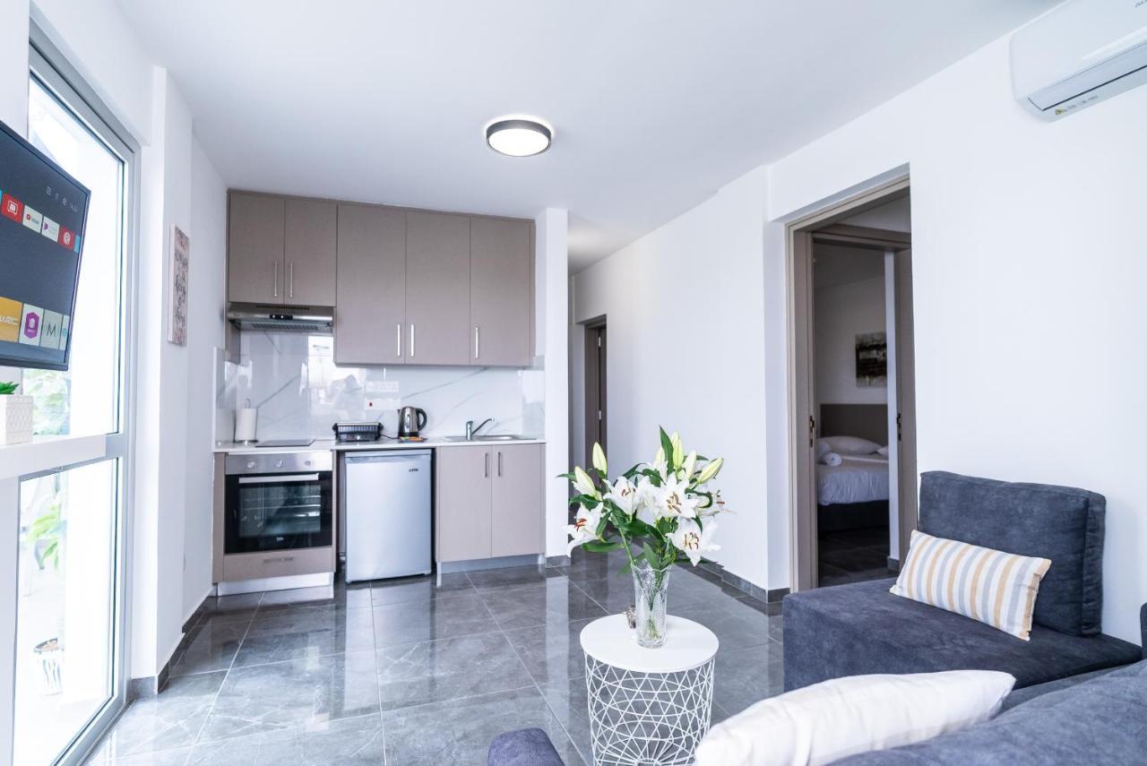 Spiros Luxury Apartments Ayia Napa Exterior photo